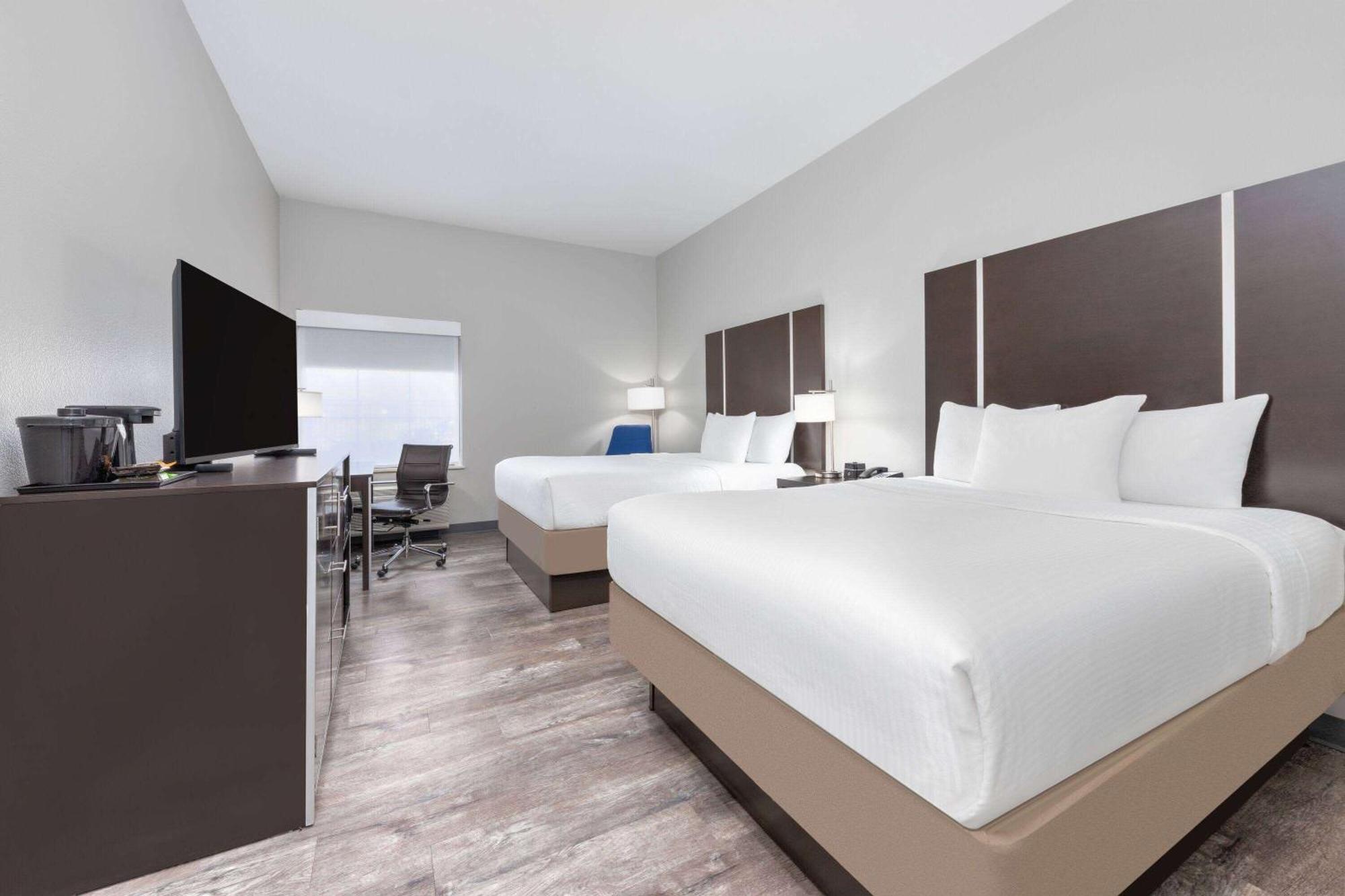 La Quinta By Wyndham Tyler - University Area Exterior photo
